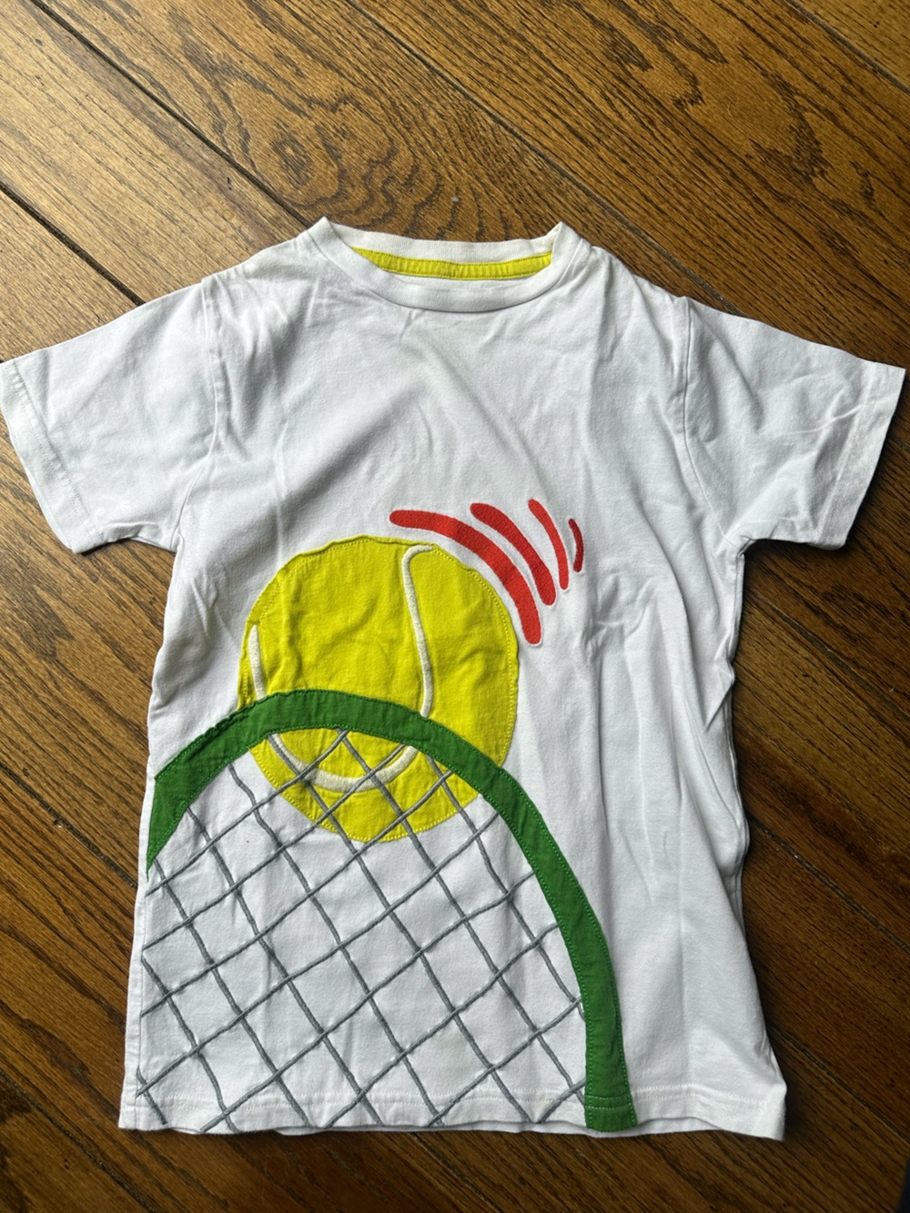 Mini Boden White Tee with Yellow Tennis Ball and Green Net. Size 9/ 10